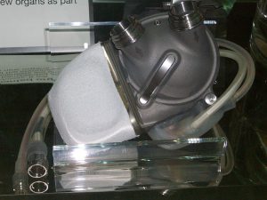 Read more about the article Artificial heart is installed in human body!