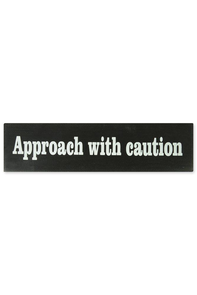 You are currently viewing Bring a touch of novelty in makeup with blue mascara – Fulcrumy Health Tip