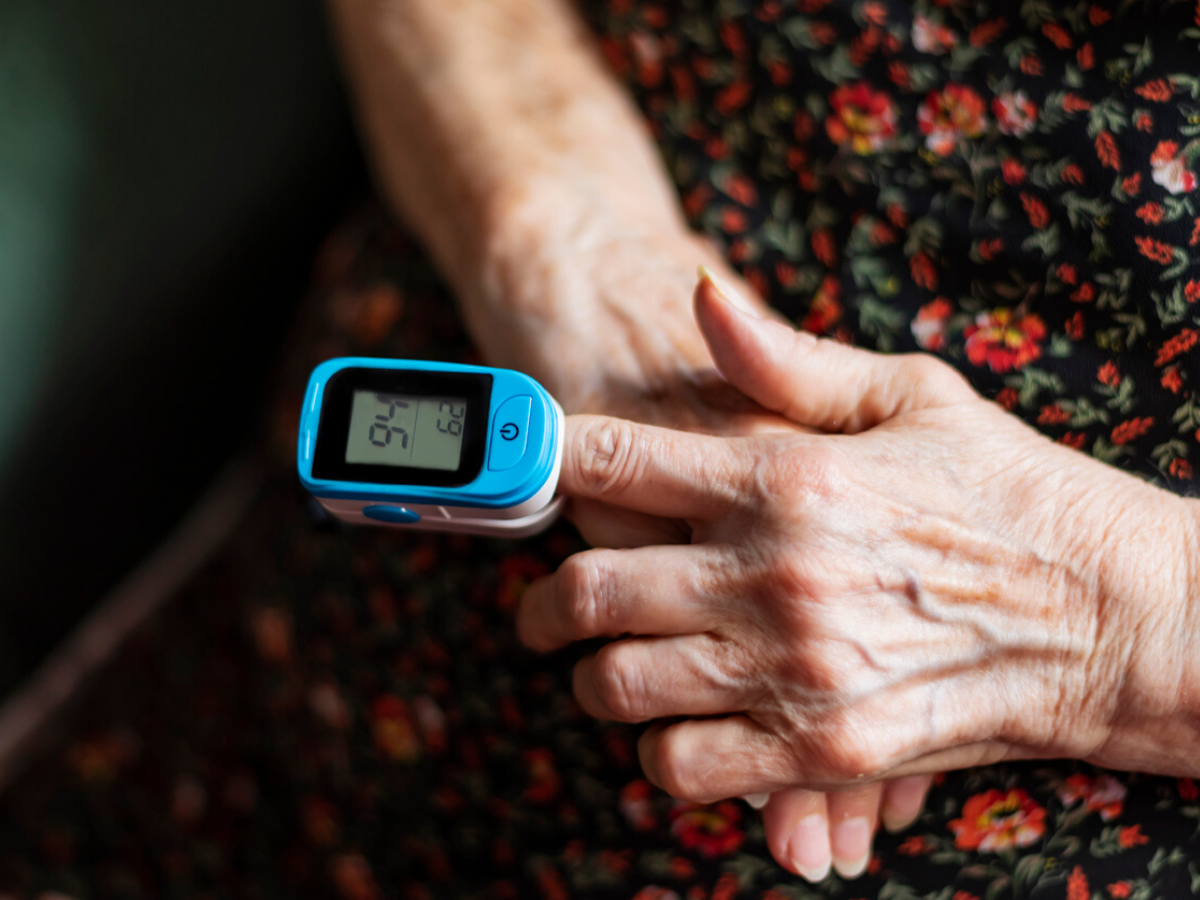 You are currently viewing Corona patient’s oxygen level is low, how to understand?  – Kolkata24x7