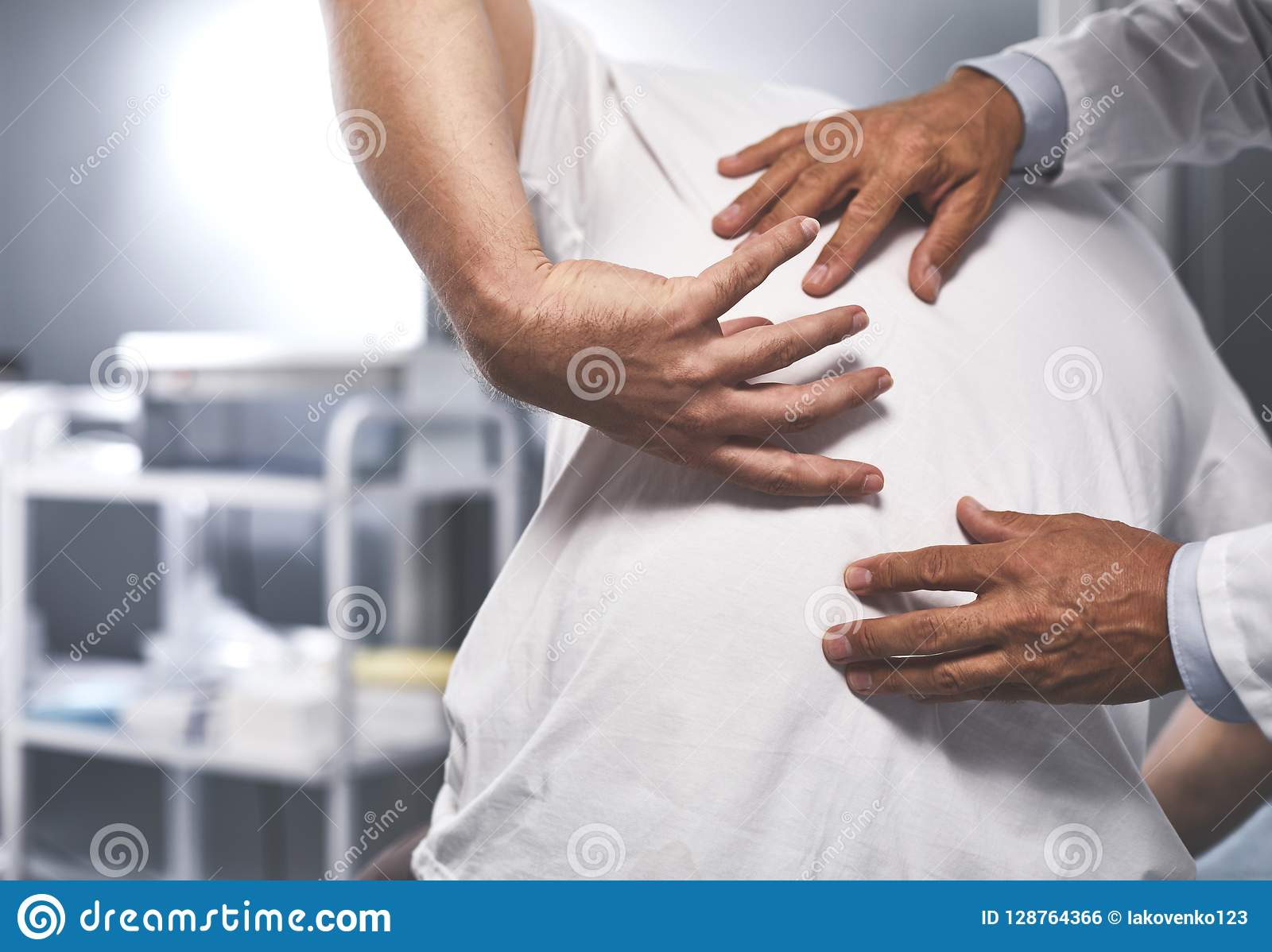 You are currently viewing Find out the causes and treatment of knee pain – Fulcrumy Health Tip