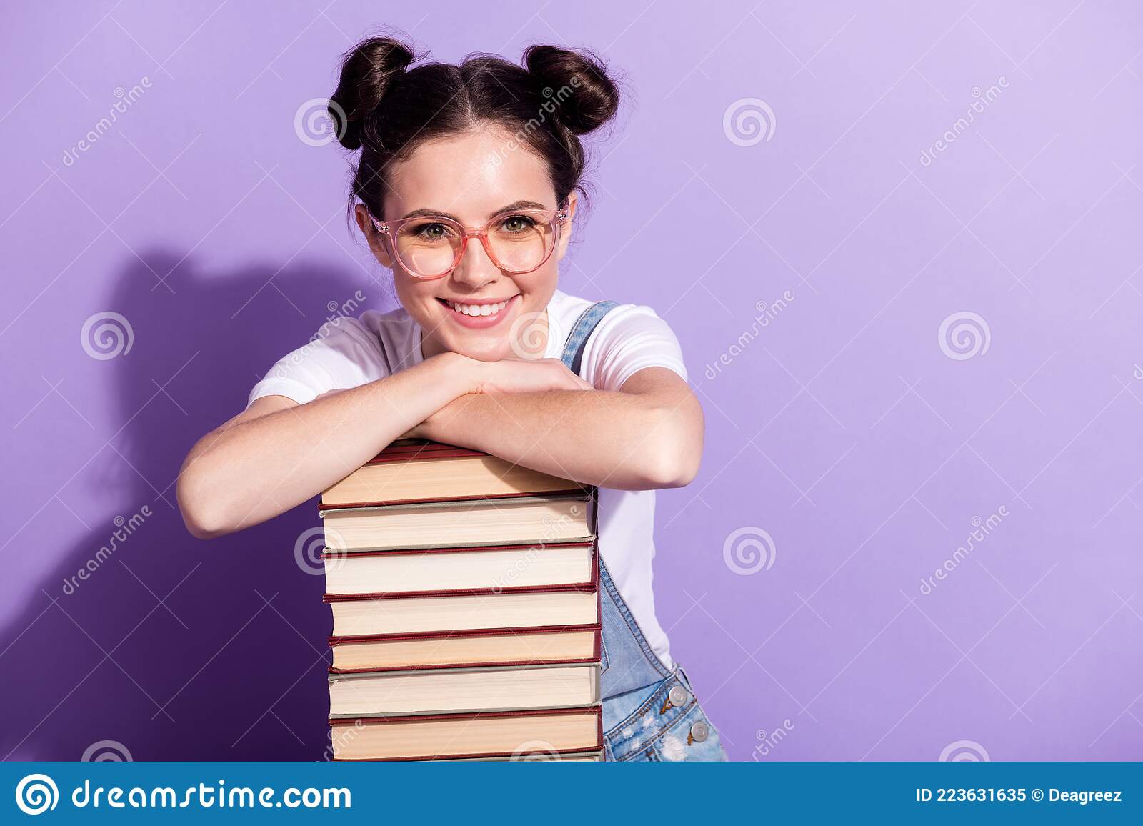 You are currently viewing Freelancer’s diary: “Sweet smile, I invite you to come”