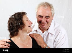 Read more about the article Friendship with an older married woman!  Find out 5 tips