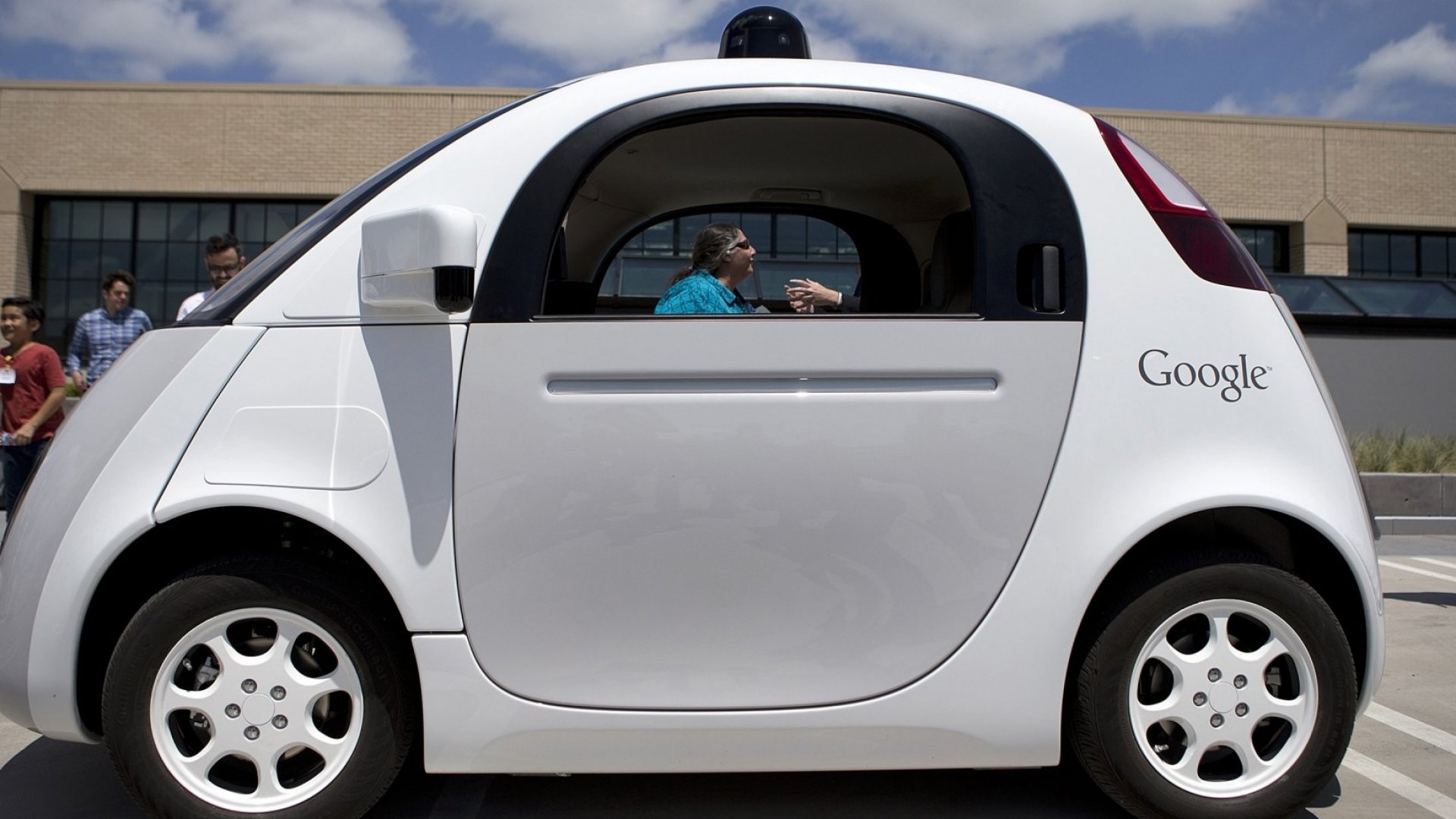 You are currently viewing Google has created a driverless car