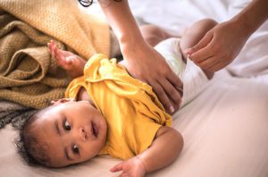 Read more about the article Is your baby defecating thin?  Be careful, it may be a sign of corona!