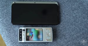 Read more about the article Live prototype picture of Nokia Android phone leaked!
