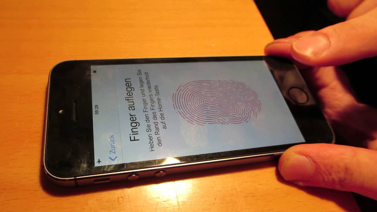 You are currently viewing Apple iPhone Touch ID Fingerprint Scanner Hacked!