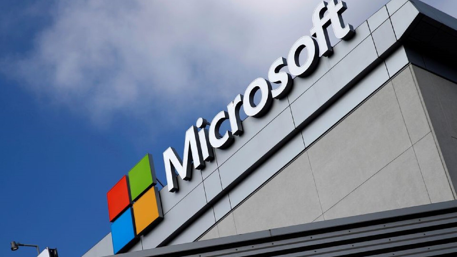 You are currently viewing Microsoft has partially suspended the Windows 10 Creators update