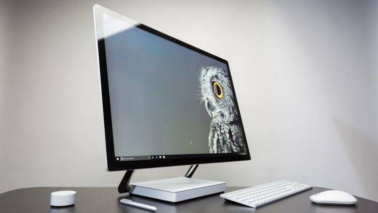 Read more about the article Mirroring Technology: Microsoft Surface Studio and Xiaomi MI Mix Phones