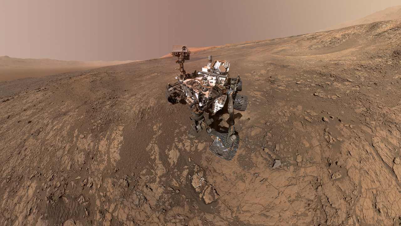 You are currently viewing NASA’s Curiosity Robot completes 1 year on Mars!