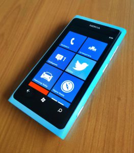 Read more about the article Nokia will give Windows Phone 8 at a lower price!