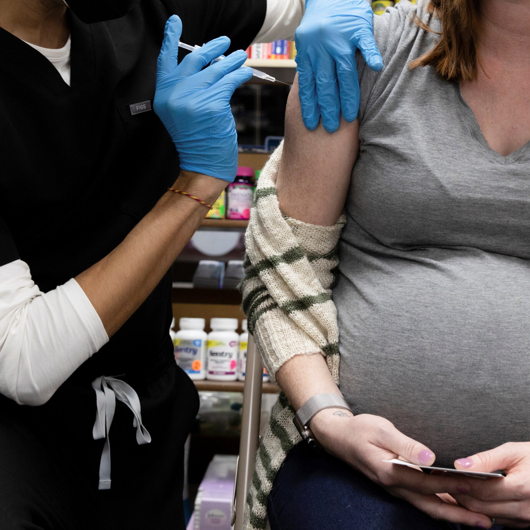 You are currently viewing Pregnant women can also get the Covid vaccine from the approval center