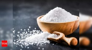 Read more about the article Reduce salt intake, increase immunity – Kolkata24x7