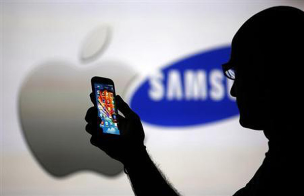 You are currently viewing Samsung faces 290 million fine for copying iPhone, iPad