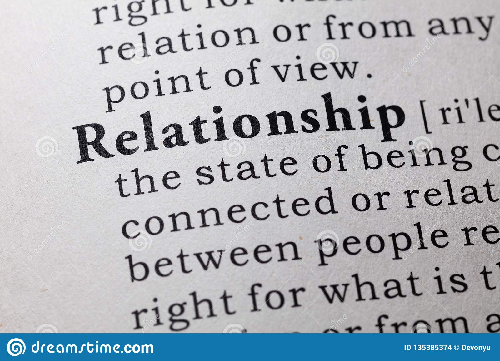 You are currently viewing The definition of relationship has changed during the transition, some tips to stay by your side!